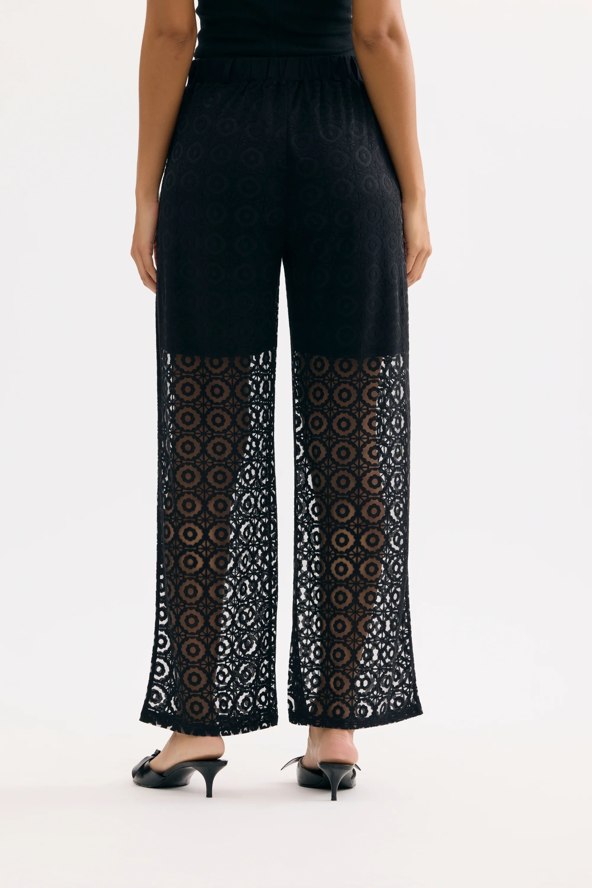 Pantalon en dentelle ajourée - Image 6